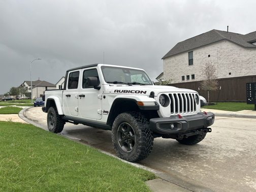Photo 1 of 10 of 2020 Jeep Gladiator Rubicon